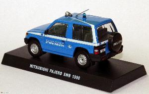 Полицейские машины мира спец. выпуск №4 MITSUBISHI PAJERO 1998, полиция италии Город Липецк 04.jpg