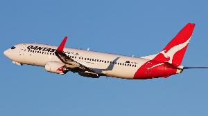 Модель самолёта Австралийской авиакомпании Qantas Airbus A380 Airways Город Липецк avia19.jpg
